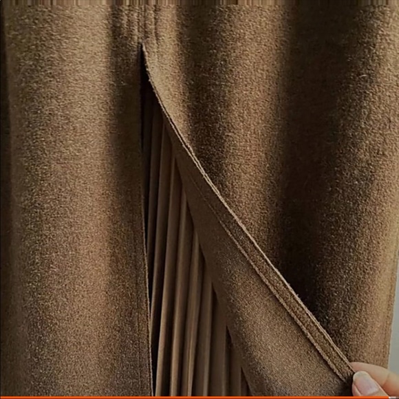 Wool blend skirt - Picture 7 of 11